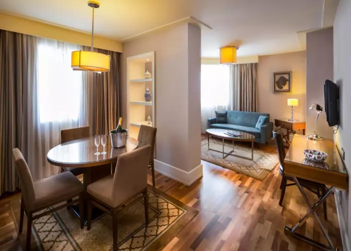 هتل تایتانیک سیتی تکسیم استانبول